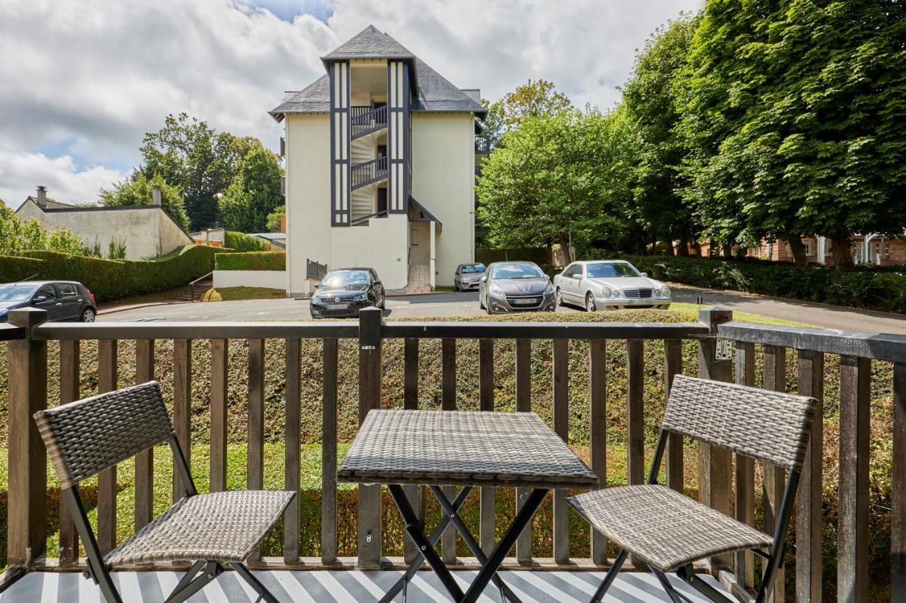Le Vieux Pressoir De Villers - Appt Avec Balcon ภายนอก รูปภาพ
