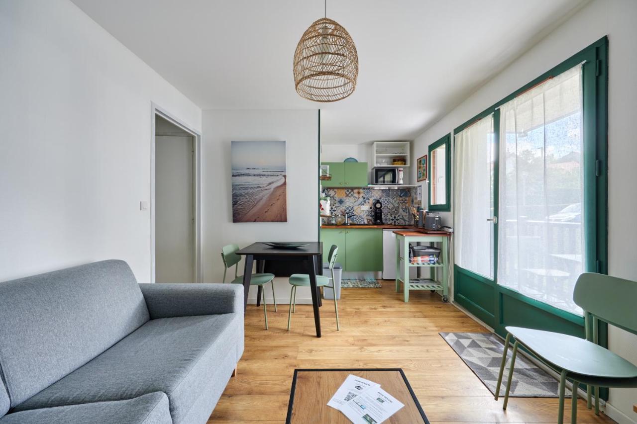 Le Vieux Pressoir De Villers - Appt Avec Balcon ภายนอก รูปภาพ